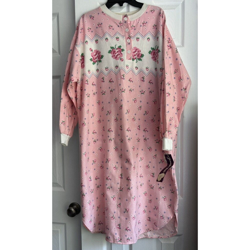 NWT Jennifer Dale Pink Rose Granny Cottagecore Cotton Flannel Night Gown VTG